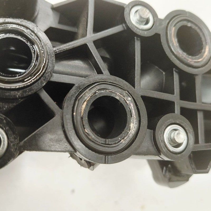 Chrysler 300 Engine Oil Filter Adapter Bracket Housing Mount  2017 201