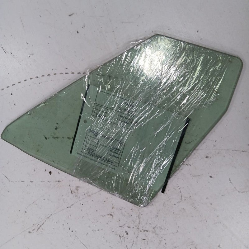 Passenger Right Front Door Vent Glass Fits 18-23 Subaru XV Crosstrek O