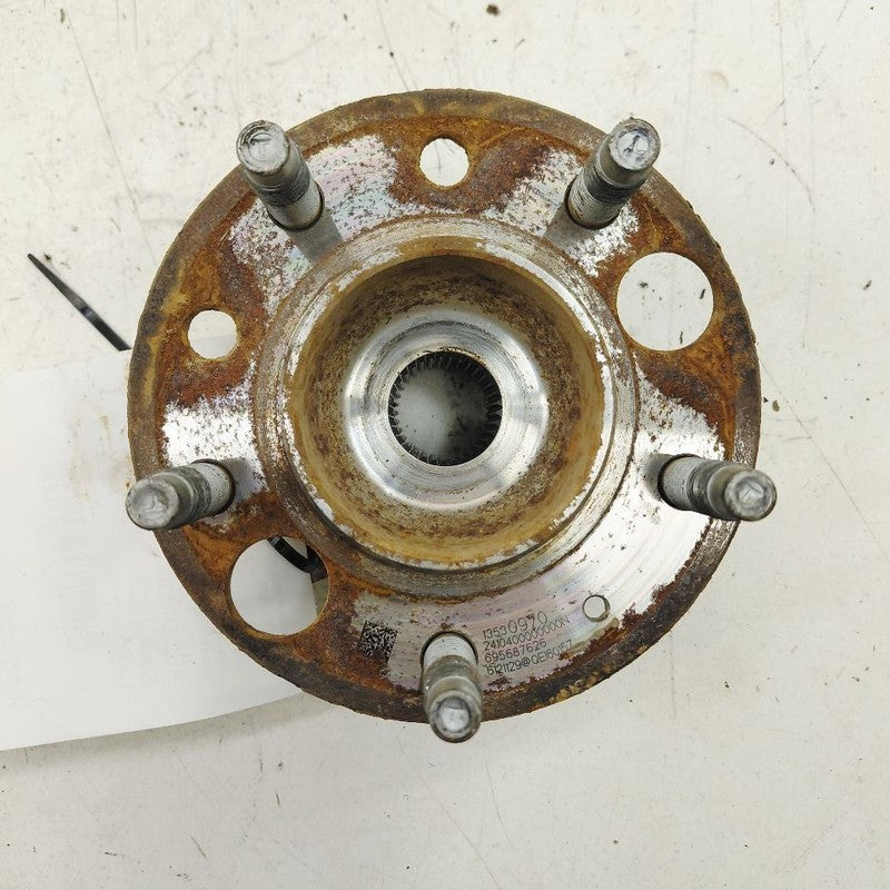 Chevy Trailblazer Left Rear Spindle Knuckle Bearing Hub  2023 2022 202