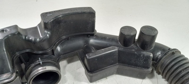 Subaru Impreza Air Cleaner Tube Intake Hose 2020 2019 2018 2017 OEM