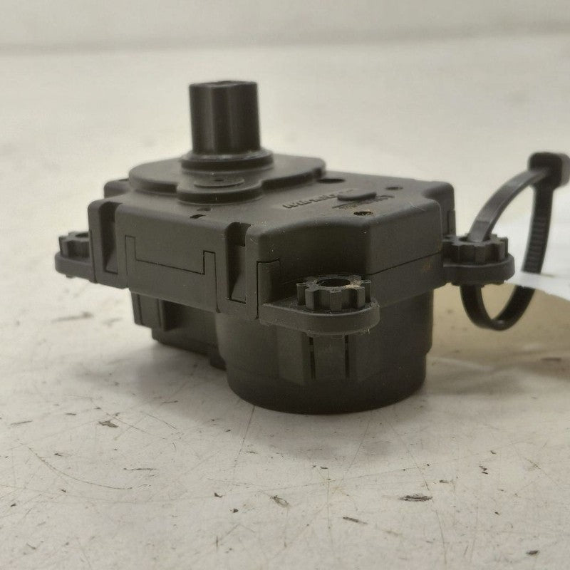 Chevy Equinox Flap Door Motor Heater AC Door Actuator  2024 2023 2022