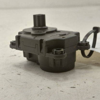 Chevy Equinox Flap Door Motor Heater AC Door Actuator  2024 2023 2022