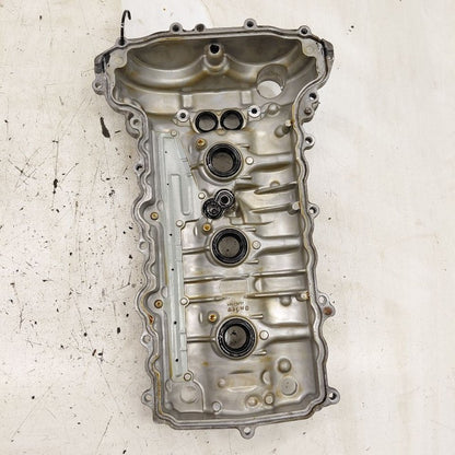 Cadillac CT6 Driver Front Engine Cylinder Head Valve Cover  3.6 2018 2