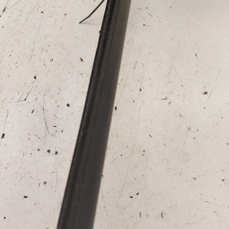 Chevy Trax Door Glass Window Weather Strip Trim Front Right Passenger 