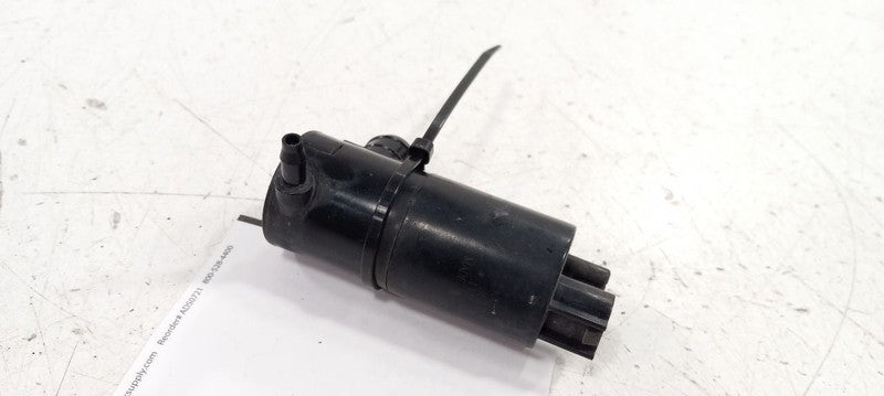 Nissan Maxima Windshield Washer Wash Fluid Reservoir Motor Pump Electr