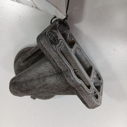 Jeep Compass Engine Oil Filter Adapter Bracket Housing Mount  2018 2019 2020 202