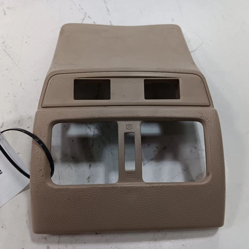 Subaru Outback Legacy Center Console Rear End Cap Trim Cover  2018 201