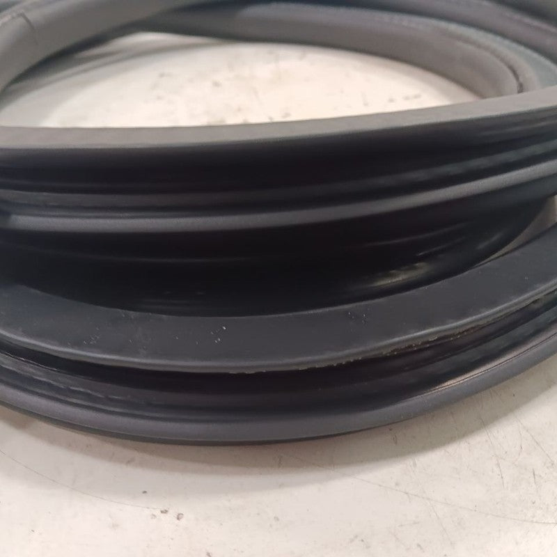 Jeep Renegade On Body Door Jamb Seal Rear Right Passenger Back 2023 20