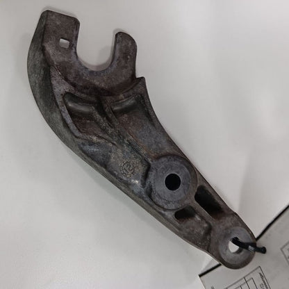 Fiat 500 Transmission Shift Cable Mount Bracket  2014 2015 2016 OEM