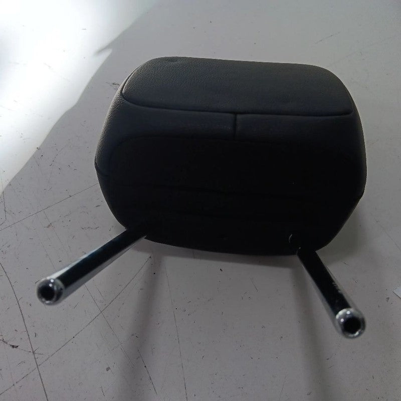Jeep Compass Seat Headrest Rear Back Seat Head Rest  2018 2019 2020 2021 2022