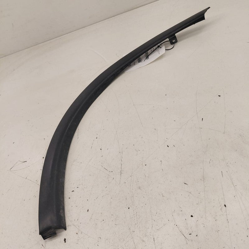 Mitsubishi Outlander   Passenger Right Front Fender Flare 2018 2017 20