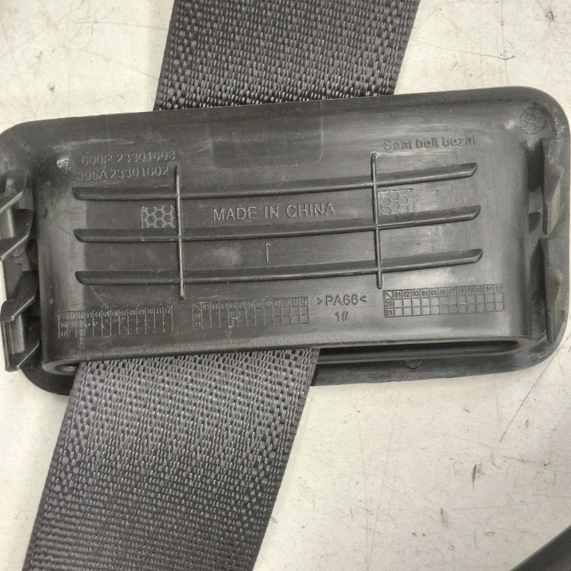 Cadillac CT6 Seat Belt Strap Retractor Center Middle Rear Back  2018 2