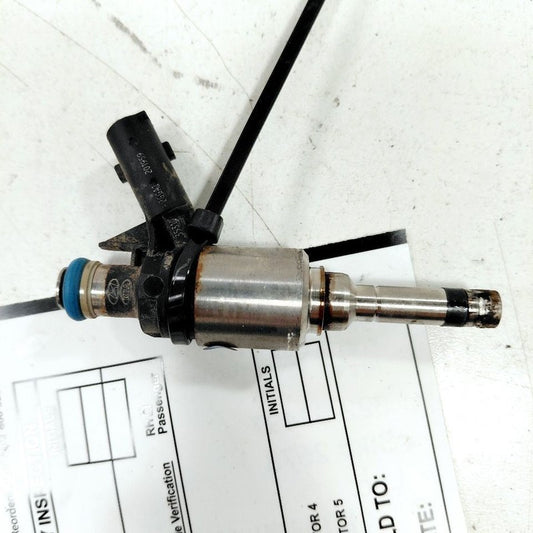 Fuel Injection Injector 2.4L Fits 16-18 Kia Sorento OEM