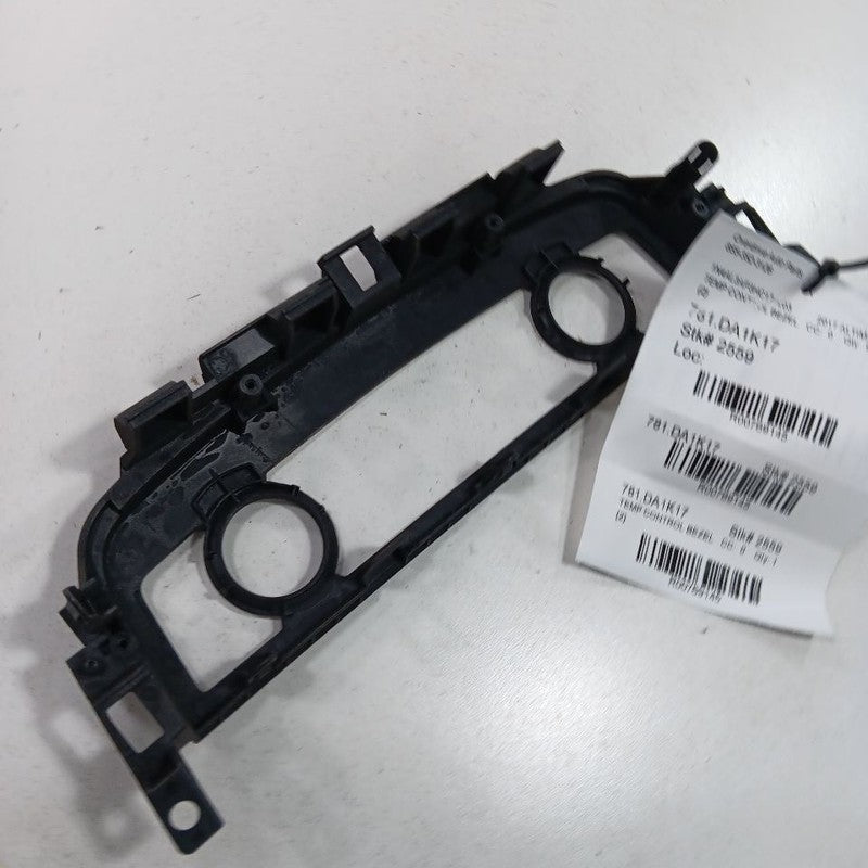 Nissan Altima Temp Temperature Control Bezel Surround Dash Trim  2017 2016