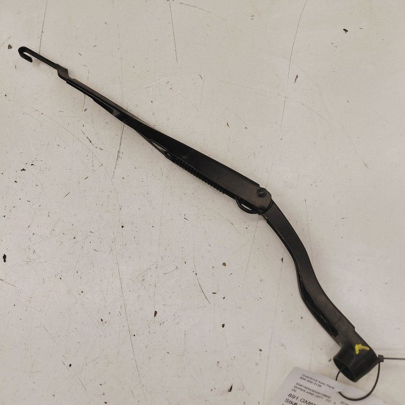 Cadillac XTS Windshield Wiper Arm Left Driver      2016 2017 2018