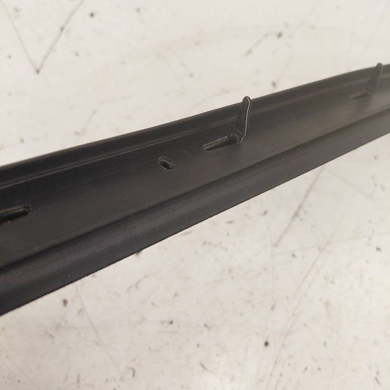 Chevy Trax Right Rear Weather Strip Interior  2022 2021