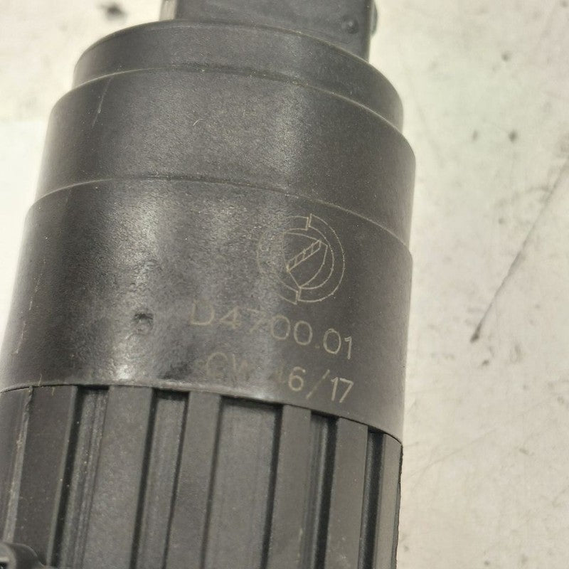 Alfa Romeo Stelvio Windshield Washer Fluid Reservoir Motor Pump Electr