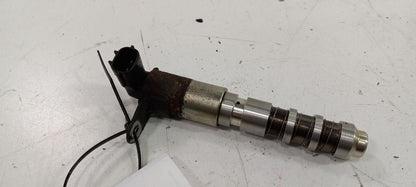 Cadillac SRX Variable Timing Gear Oil Control Valve Solenoid Cylinder Head 2014
