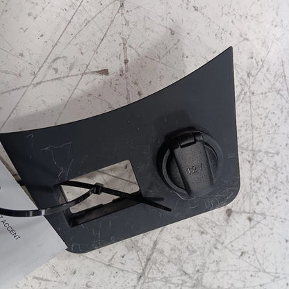 Hyundai Accent 12V Power Port Socket 2014 2015 2016 2016 2017