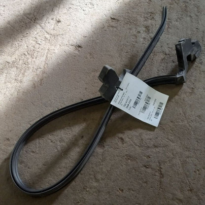 Kia Forte Cowl Vent Panel Hood Rubber Seal  2015 2016 2017 2018