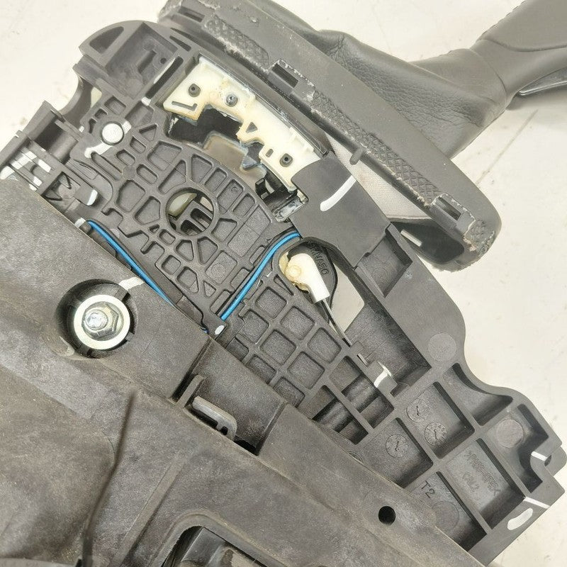 Chevy Volt Transmission Gear Shifter  2019 2018 2017 2016 OEM