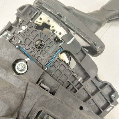 Chevy Volt Transmission Gear Shifter  2019 2018 2017 2016 OEM