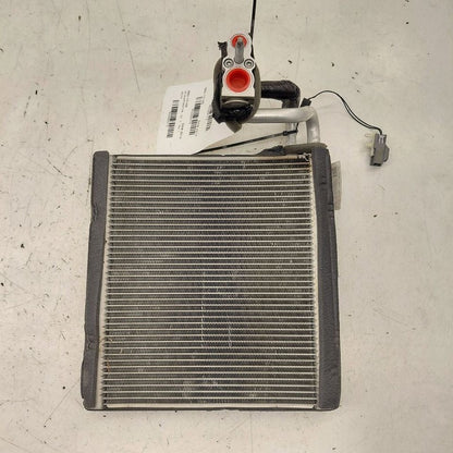 Air Conditioner AC Evaporator Fits 20-24 Lincoln Corsair