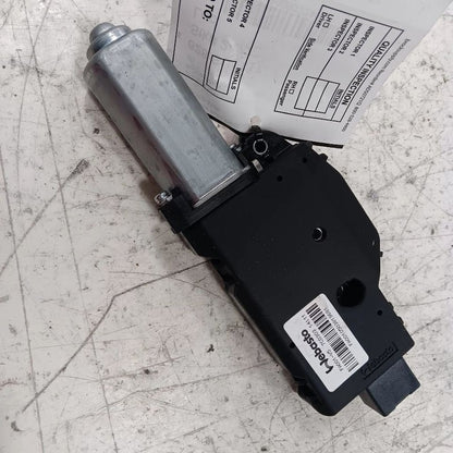 Subaru Forester Electric Power Sun Moon Roof Glass Motor  2016 2017 20