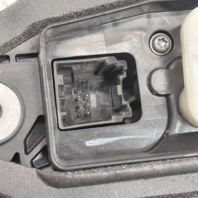 Chevy Volt Door Latch Lock Right Passenger Front  2016 2017 2018 2019