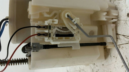 Fuel Pump Gas Assembly 2.5L Fits 10-12 Ford Fusion OEM