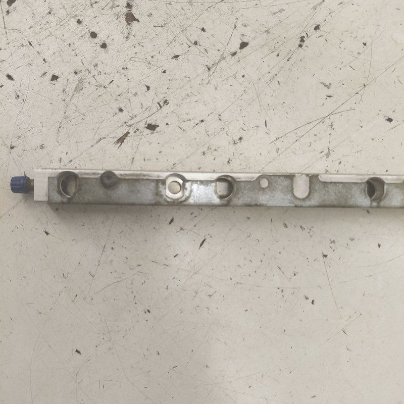 Volvo S60 Fuel Rail Injection Injector Mount Bar  2.5 2013 2014 2015
