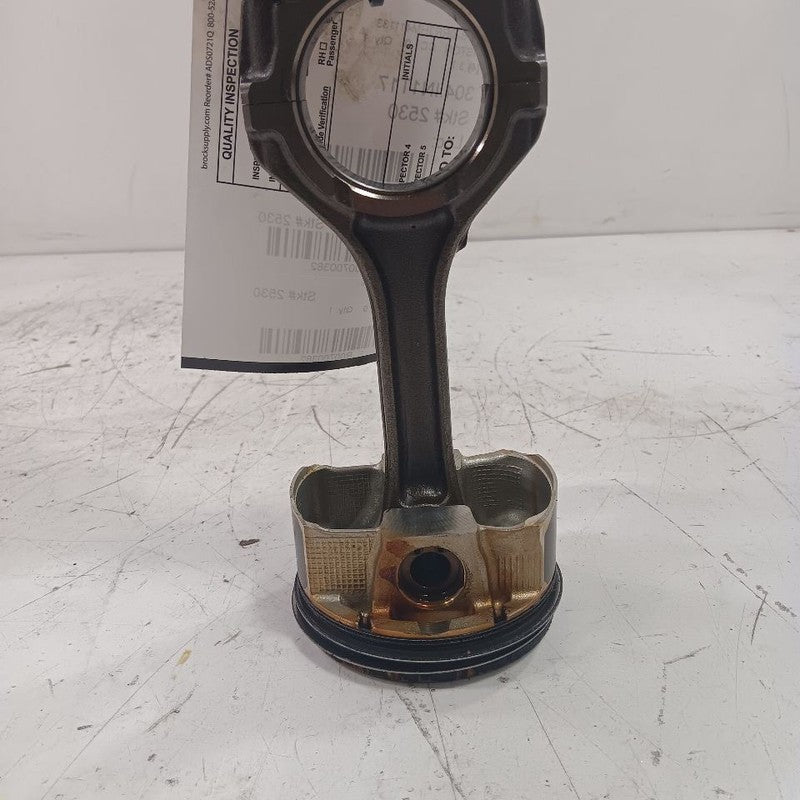 INFINITI QX50 Single Piston With Connecting Rod   2017 2016 2015 2014