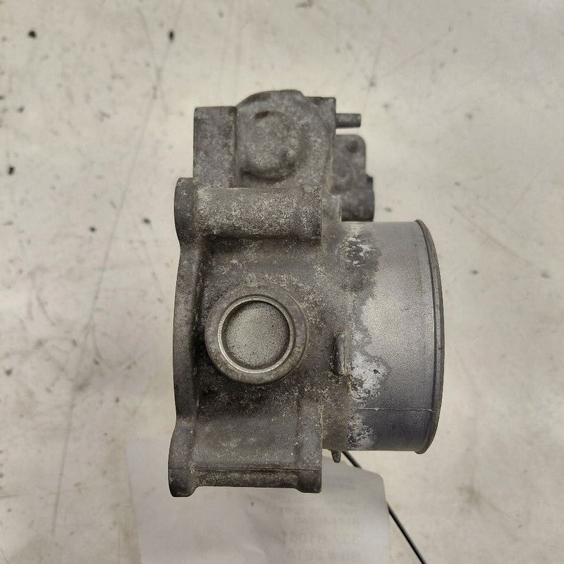 Throttle Body Valve 2.5L Fits 14-18 Mazda 3