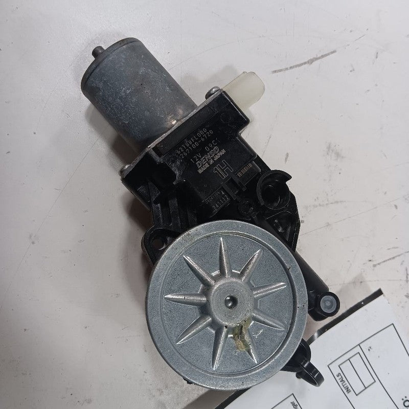 Subaru Crosstrek Passenger Right Rear Power Window Motor  2019 2020 20