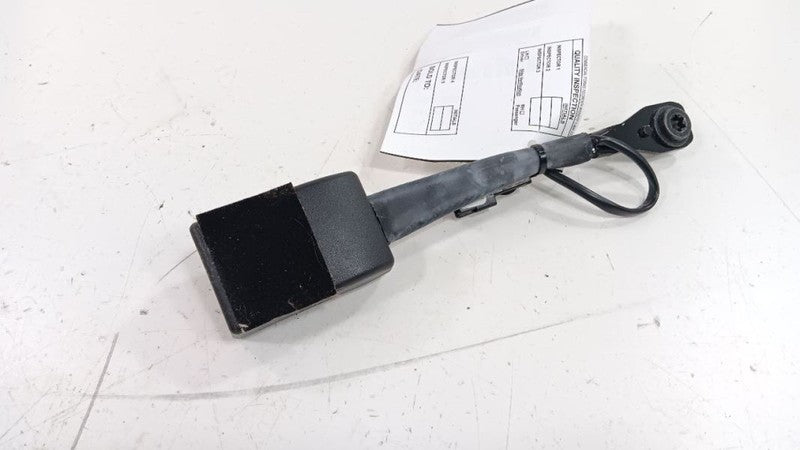 Seat Belt Front Bucket Passenger Right Buckle Latch Fits 13-17 REGAL O