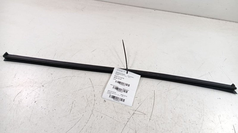 Hyundai Sonata Left Front Weather Strip Interior 2018 2019 OEM