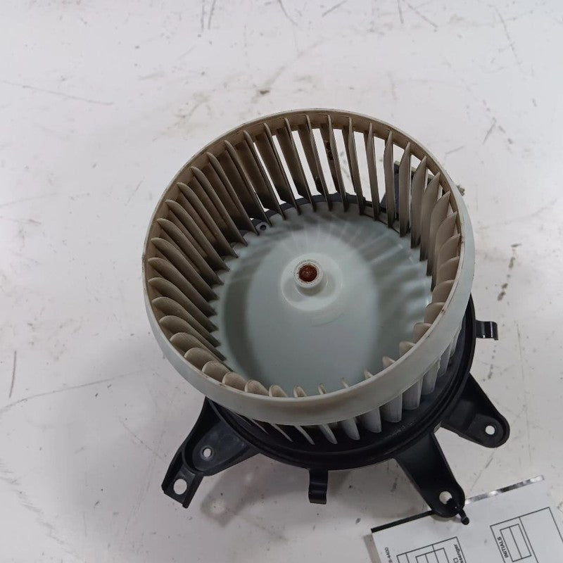 Blower Motor Fits 15-23 Jeep Renegade OEM