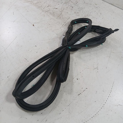 Outback Legacy On Door Seal Rubber Right Passenger Front  2025 2024 20