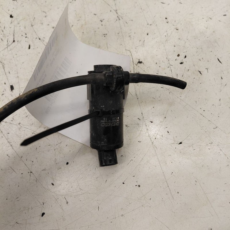 Honda CR-V Windshield Washer Wash Fluid Reservoir Motor Pump Electric 