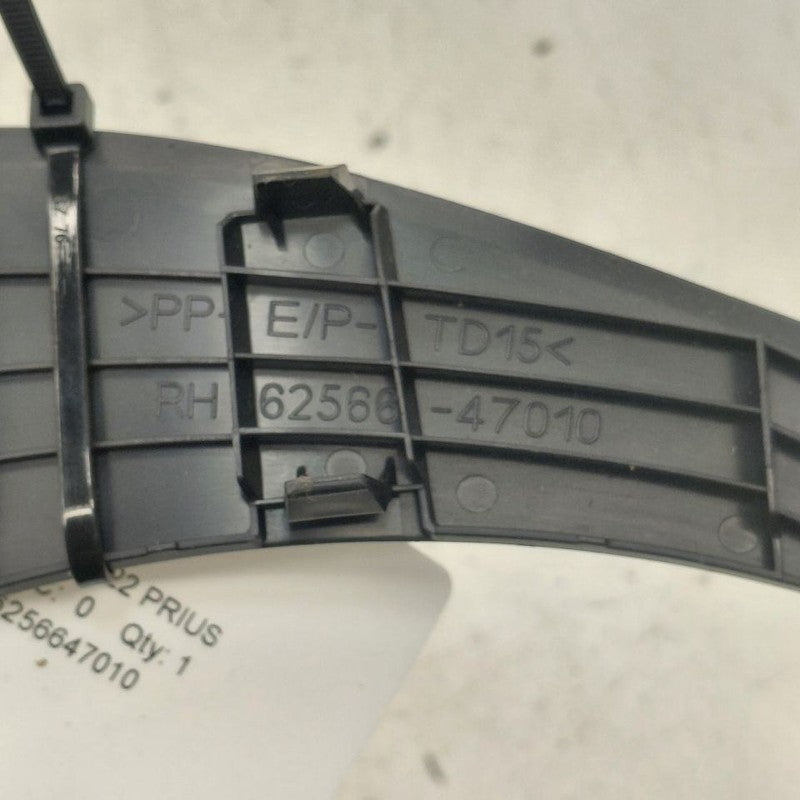 Toyota Prius Passenger Right Rear C-Pillar Cover Trim {6256647010} 202