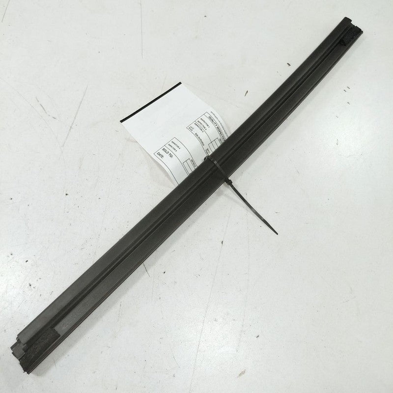 Jeep Compass Right Rear Weather Strip Interior  2025 2024 2023 OEM