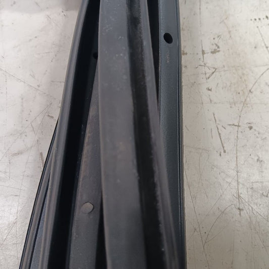 Jeep Renegade On Door Seal Rubber Right Passenger Rear Back 2023 2022 2021 2020