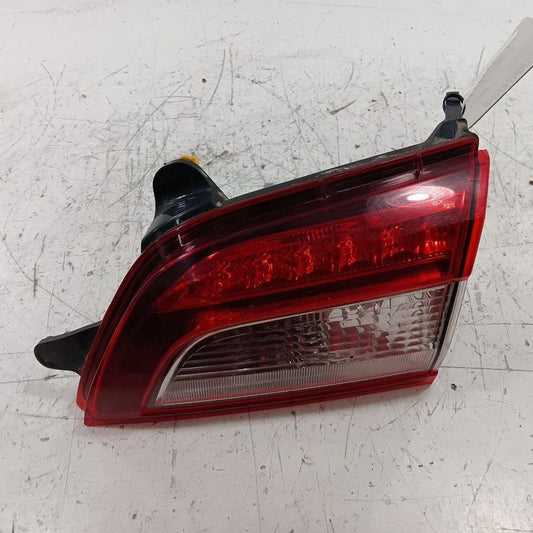 Passenger Right Tail Light Brake Lamp Wagon Outback Fits 15-19 Subaru Legacy
