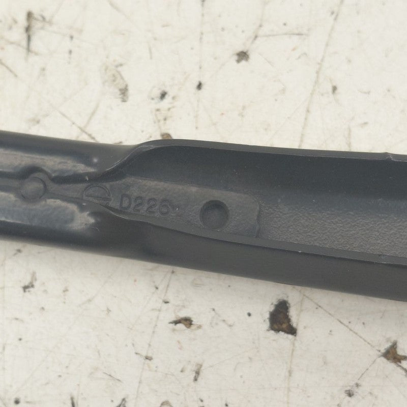 Kia Sorento Windshield Wiper Arm Left Driver  2018 2017 2016