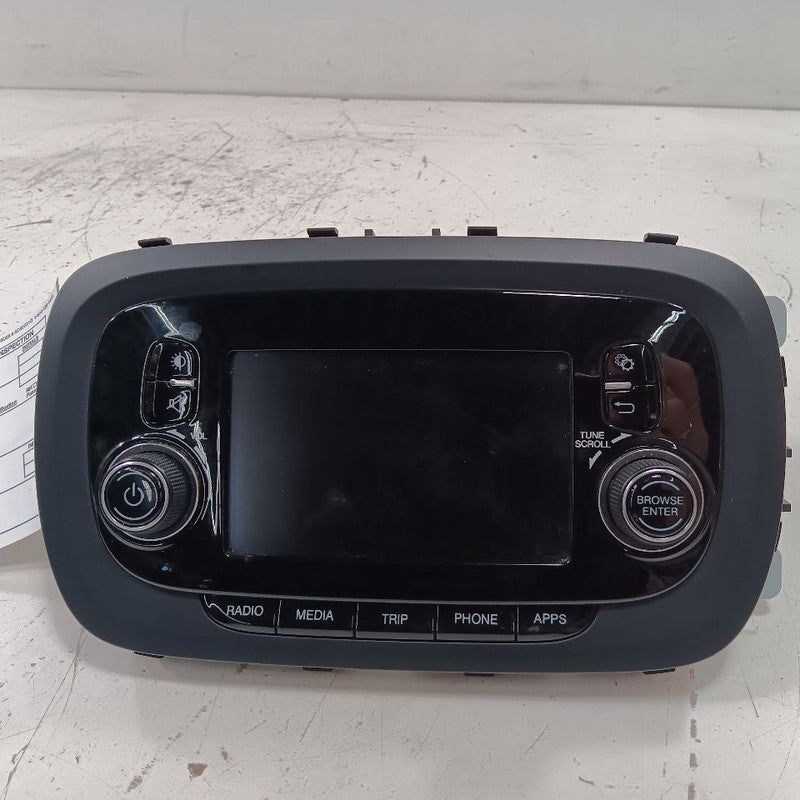 Audio Equipment Radio Display 4 Door X Model AM-FM Uconnect Fits 16-17 FIAT 500