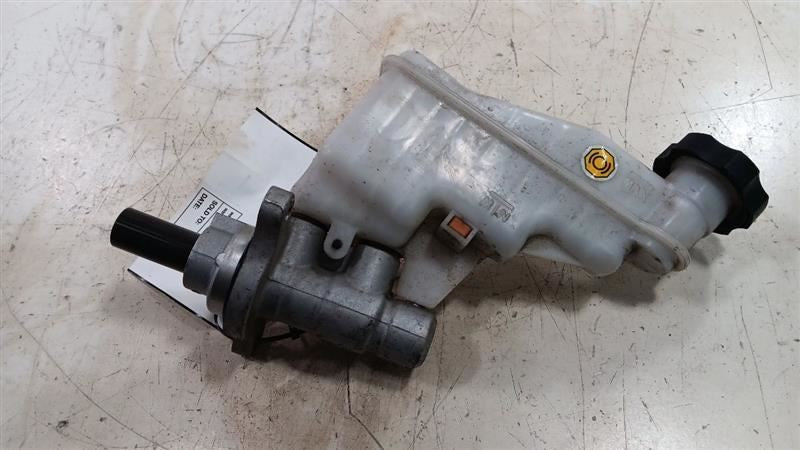 Brake Master Cylinder Fits 14-18 FORTE