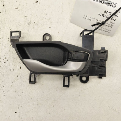 Honda CR-V Door Handle Right Passenger Front Interior Inside  2019 201