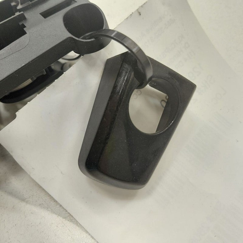 Driver Left Front Door Handle Exterior Fits 12-15 Chevy Volt
