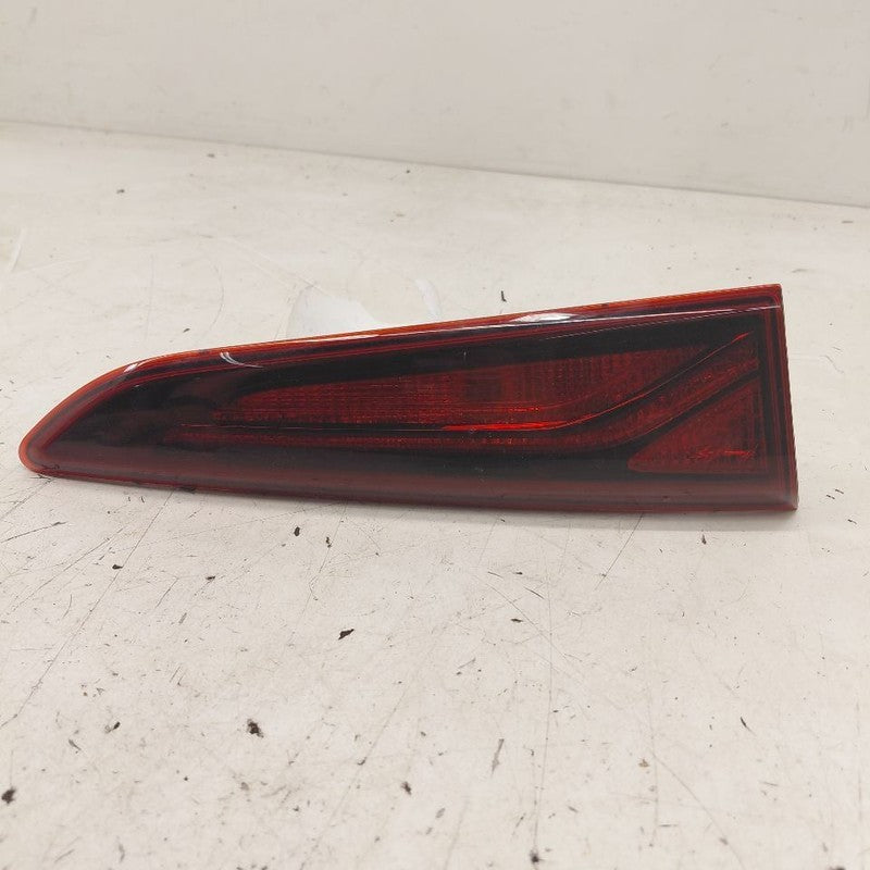 Driver Left Rear Tail Light Brake Lamp Incandescent Fits 18-21 Hyundai