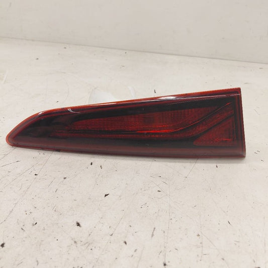 Driver Left Rear Tail Light Brake Lamp Incandescent Fits 18-21 Hyundai